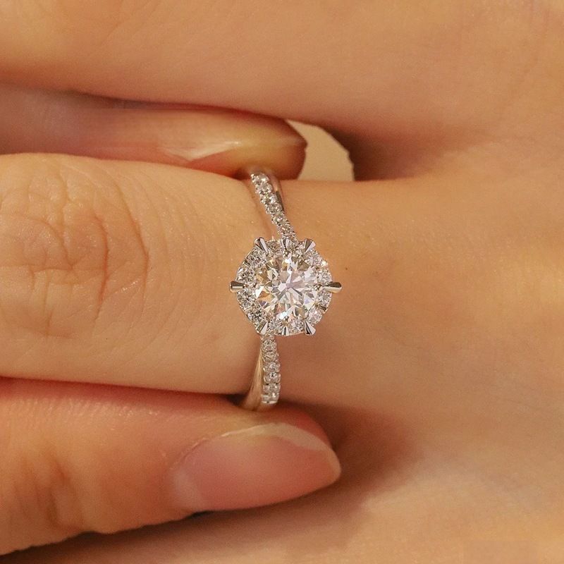 Women's ring diamond one carat adjustable luxury