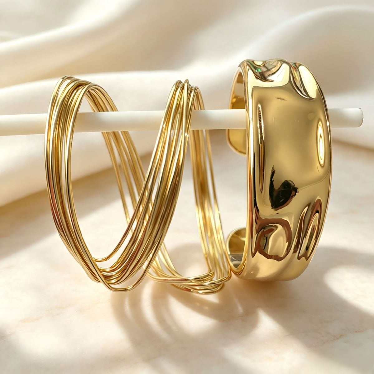 Hammerschlag-Armband-Set mit Herz-Design, offene Manschette