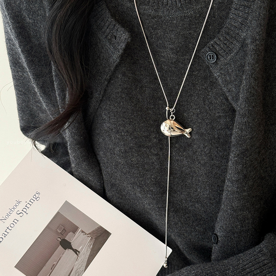 Adjustable zircon snowflake pendant long sweater chain necklace