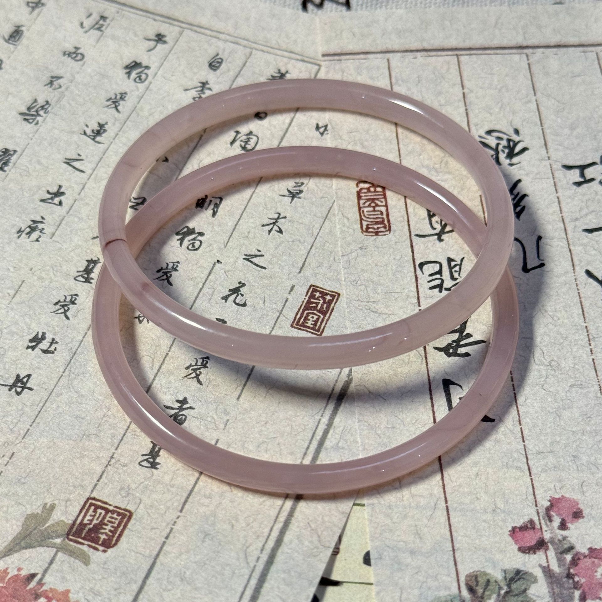Tianshan emerald jade bangle, ice glutinous type, floating flower pattern