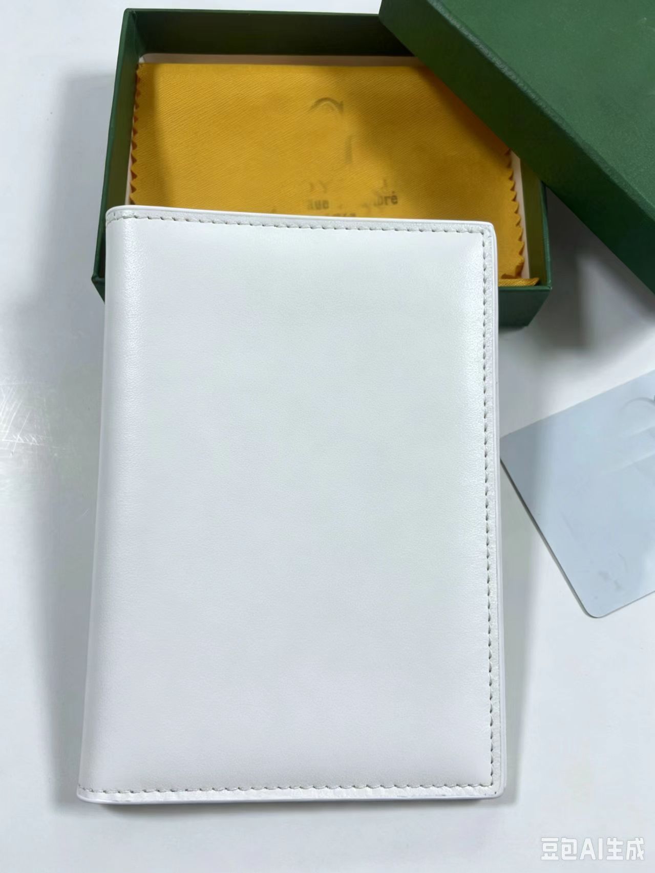 Dog tooth style genuine leather passport wallet, multifunctional card slots