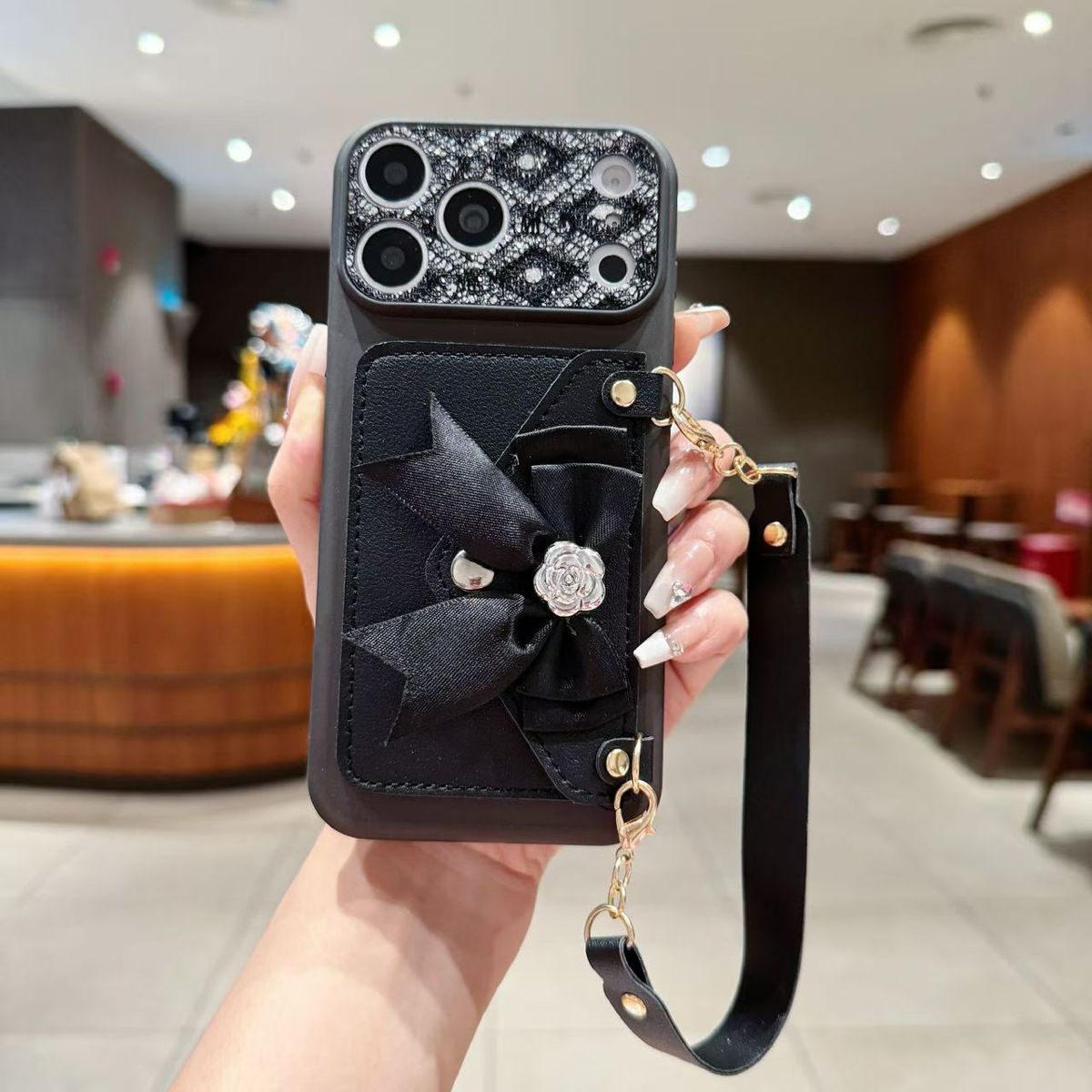 iPhone 18/17 Pro Max kılıfı, kelebek yay cüzdan tarzı