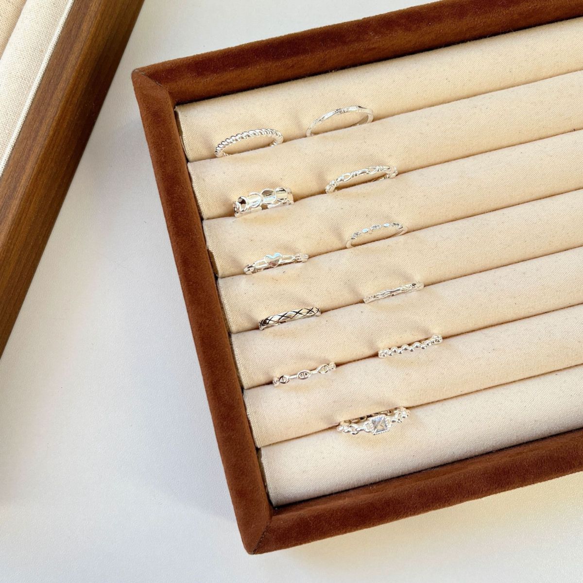 Minimalistischer glatter Ring, verstellbar, nicht anlaufend