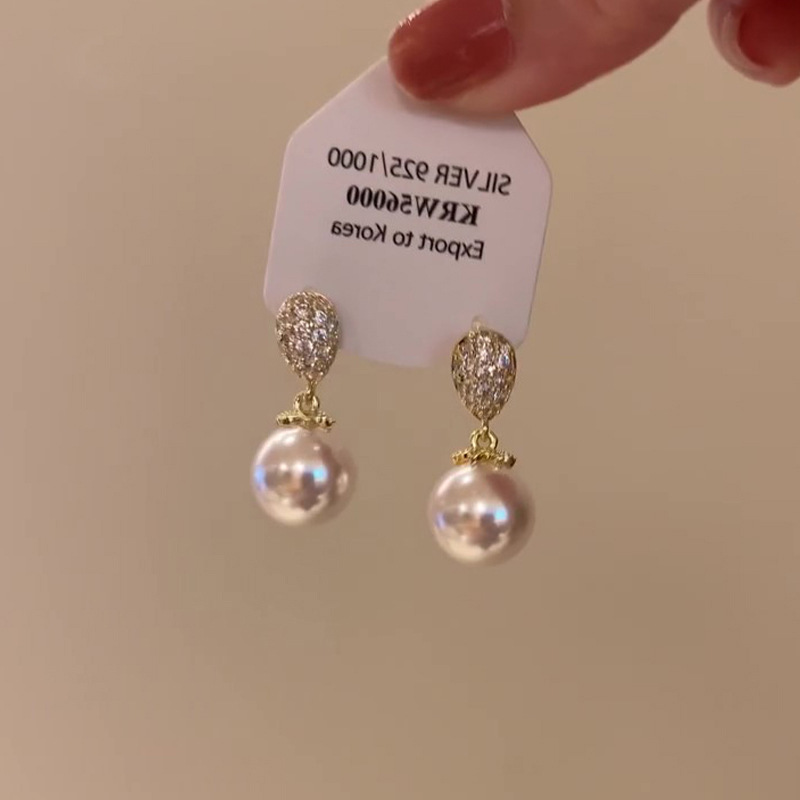 Pearl earrings, S925 silver studs, zircon accents