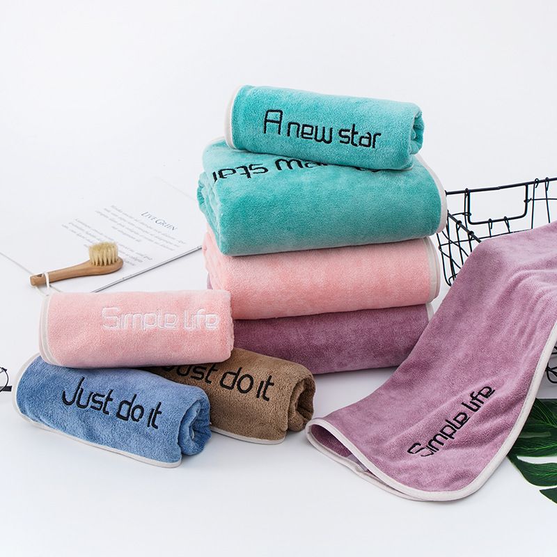 Mikrofiberli banyo havlusu seti hızlı kuruyan