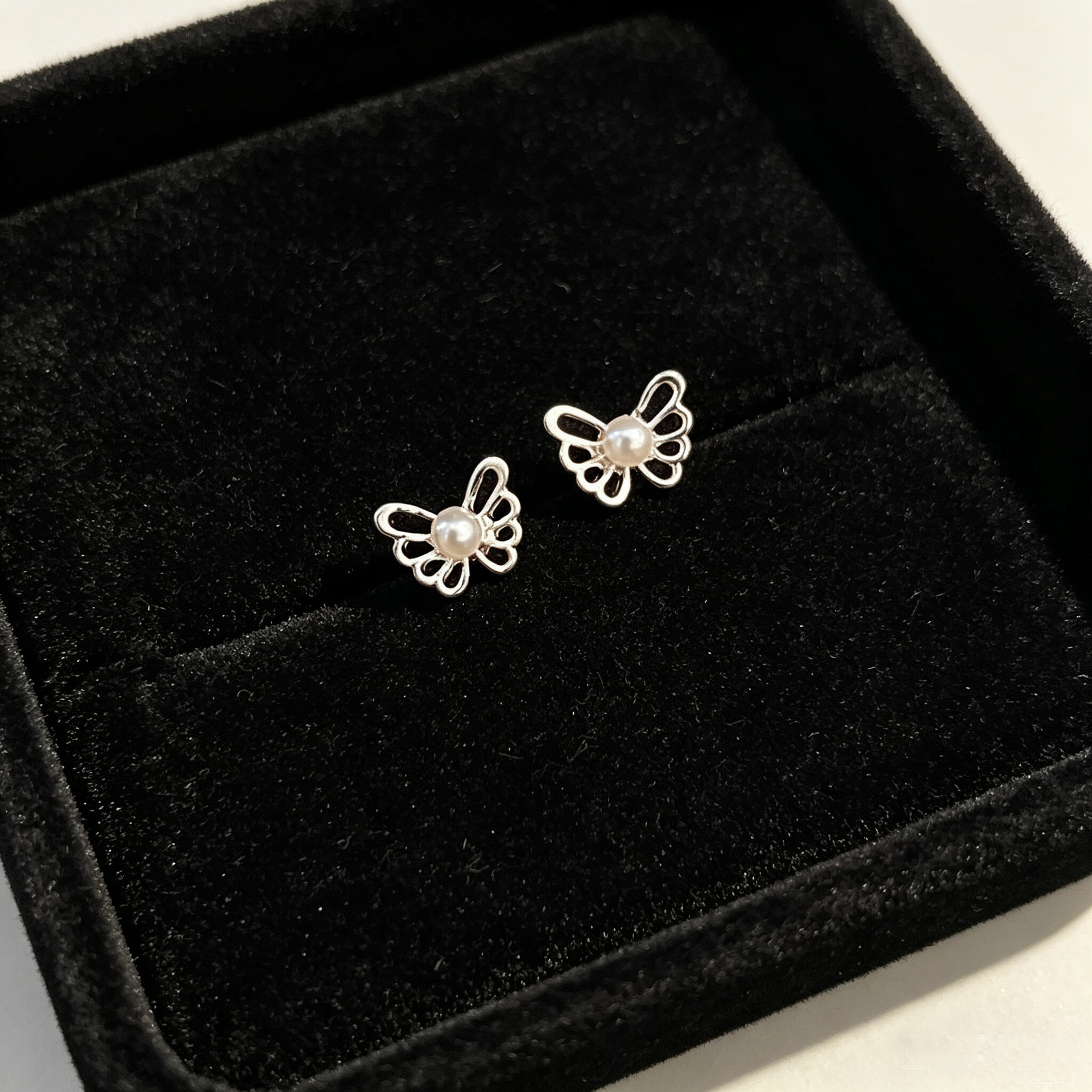 S999 Sterling Silver Zircon Stud Earrings Women