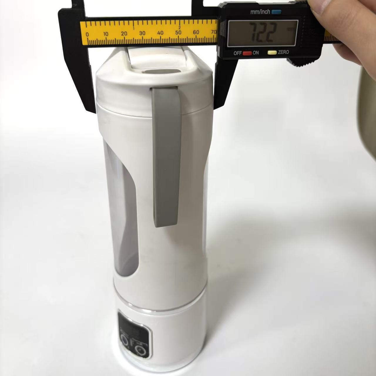 12-blade portable electric juice cup, rechargeable