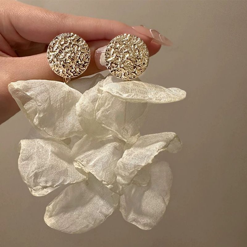 Chiffon Petal Earrings Vintage White Women's Style