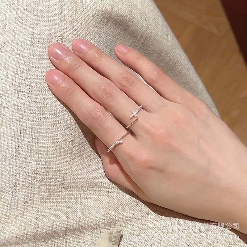 Damen-Minimalring in Silber, Zeigefingerdesign