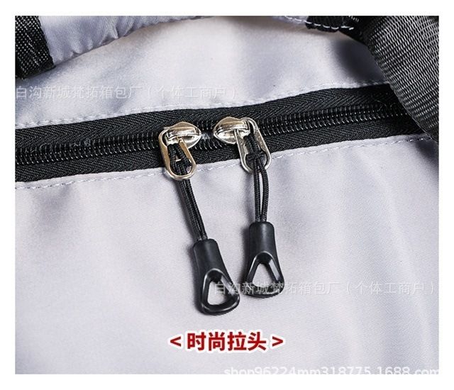 Large travel bag with handle, trolley case compatible, versatile