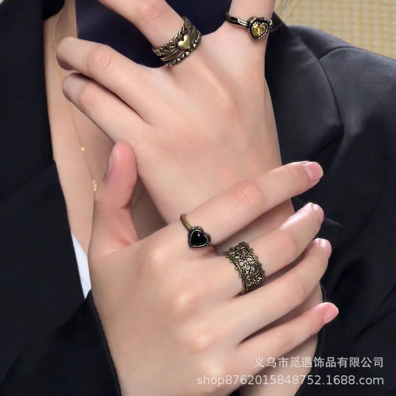 Vintage adjustable ring ethnic retro style