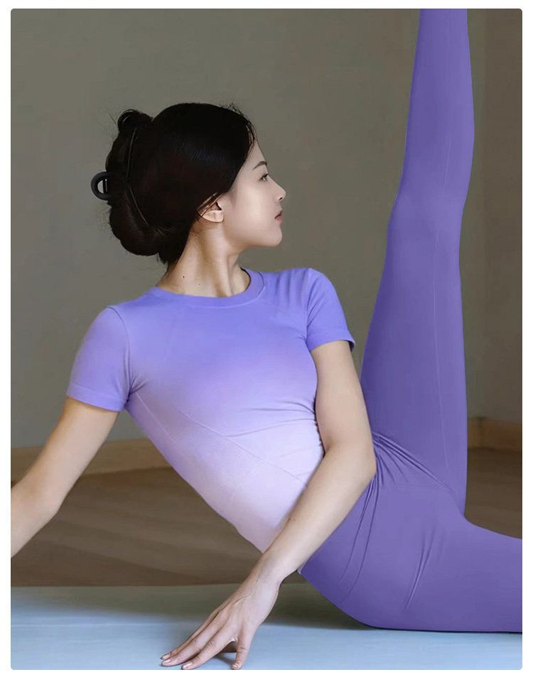 绝美渐变瑜伽服套装2026新款女一体织可外穿短袖普拉提运动上衣
