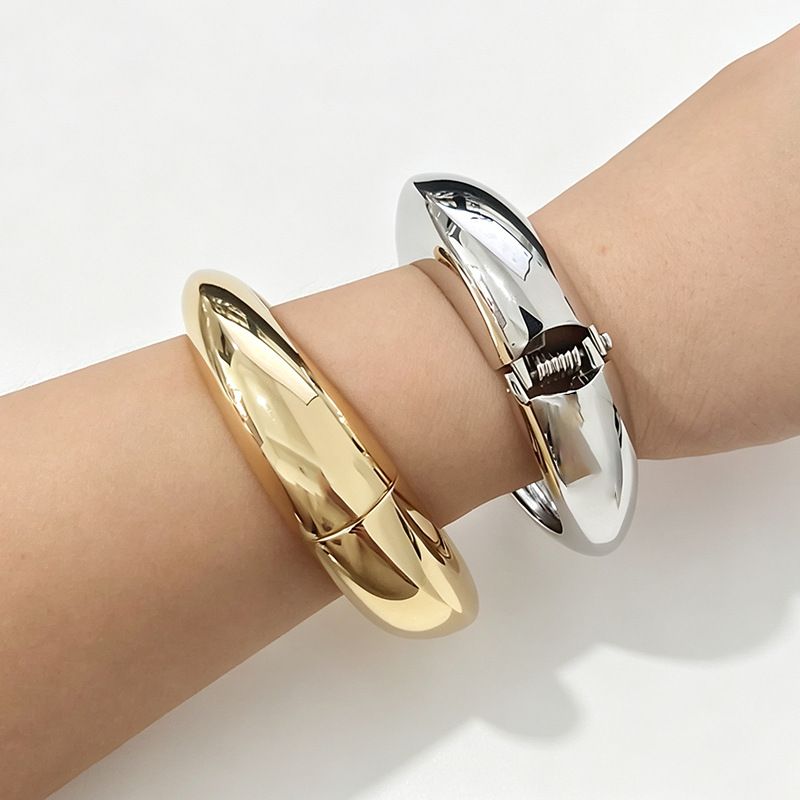 Metal open elastic couple bracelet, irregular design