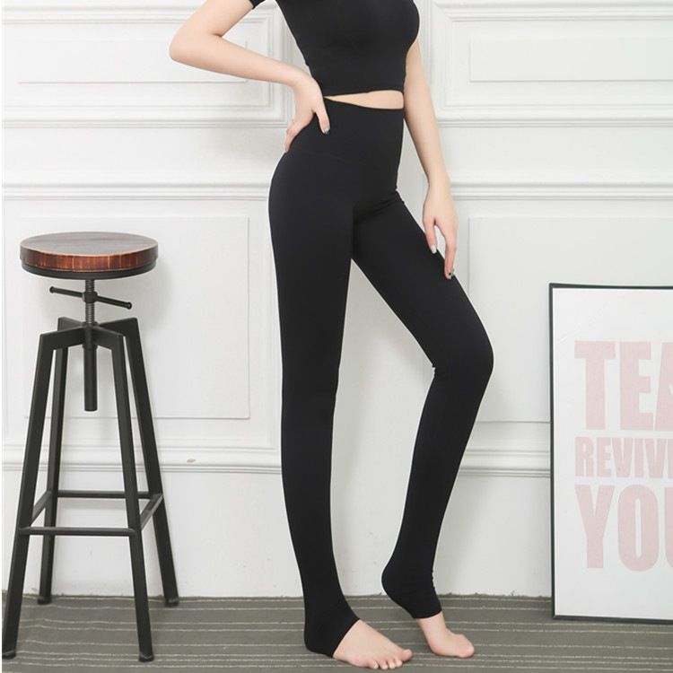 。新款瑜伽服紧身瑜伽裤女运动跑步裤健身显瘦踩脚长裤大码S到XXX