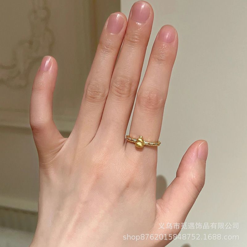 Green series stackable women's ring