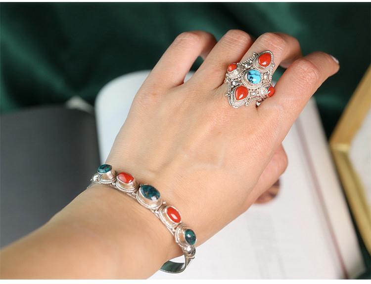 Nepal handgefertigtes Türkis-Armband, Silbereinlage, verstellbar