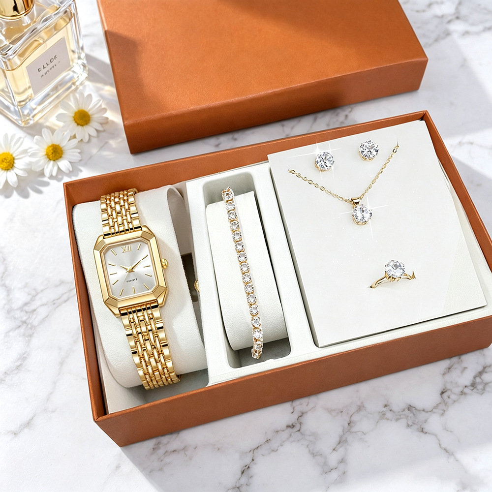 Women's fashion watch with bracelet and necklace set