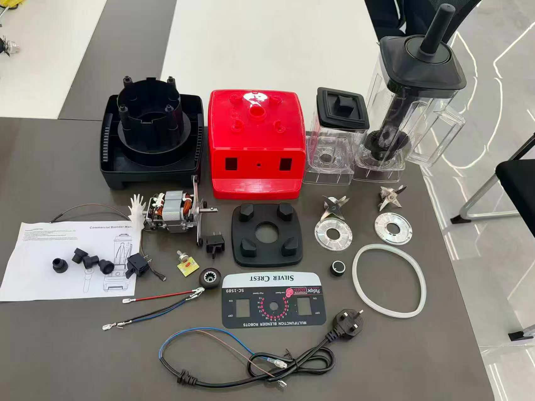 Blender SC-1589, 5500W, çift bardak, meyve suyu ve smoothie
