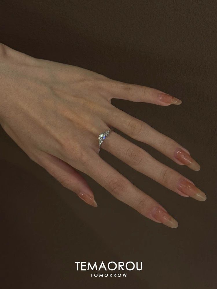 Silver diamond ring, open design, index finger