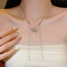Sexy body chain necklace with silver lock collarbone design
