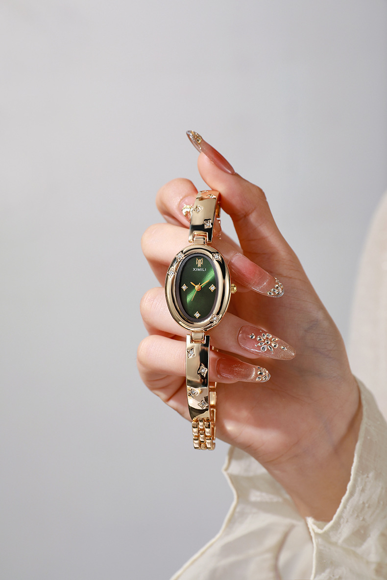 Damenuhr, strass-besetzt, Armband-Design