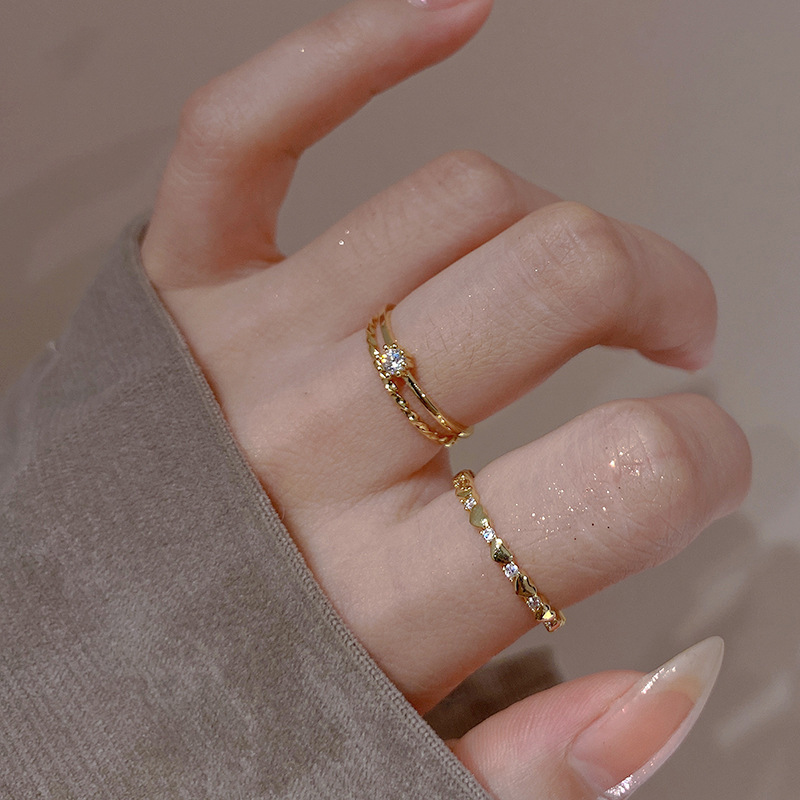 Zircon stone ring, natural color, open design