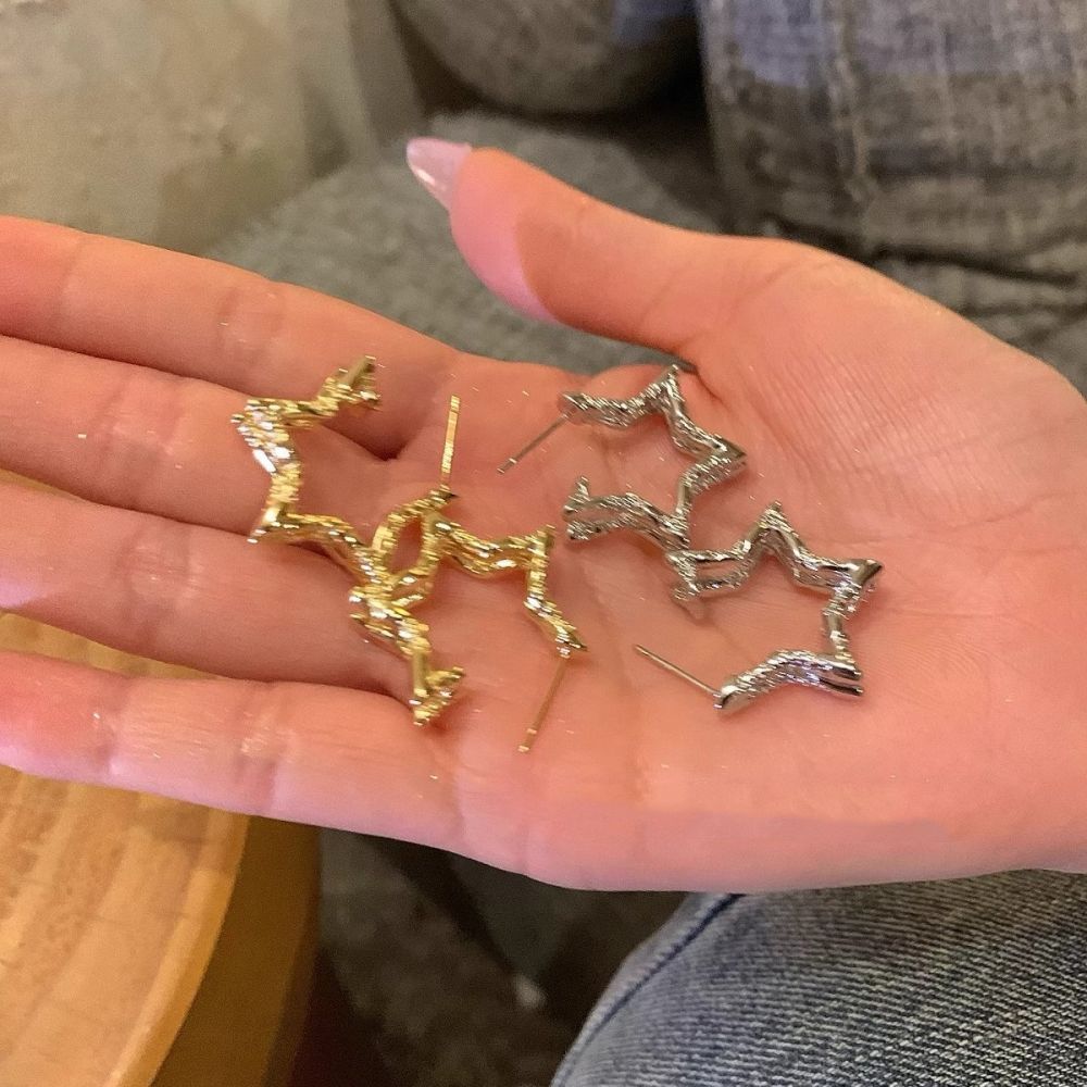 Minimalist metal pentagram stud earrings for women unique design