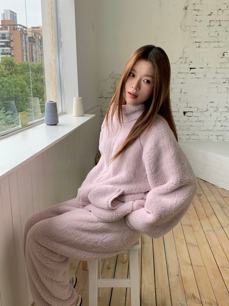 Kadın kalın peluş pijama takımı, fermuarlı hırka, iki parça