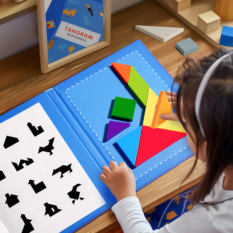 Magnetisches Tangram-Kinderpuzzle, 3D-Bauklötze, für die 1. Klasse
