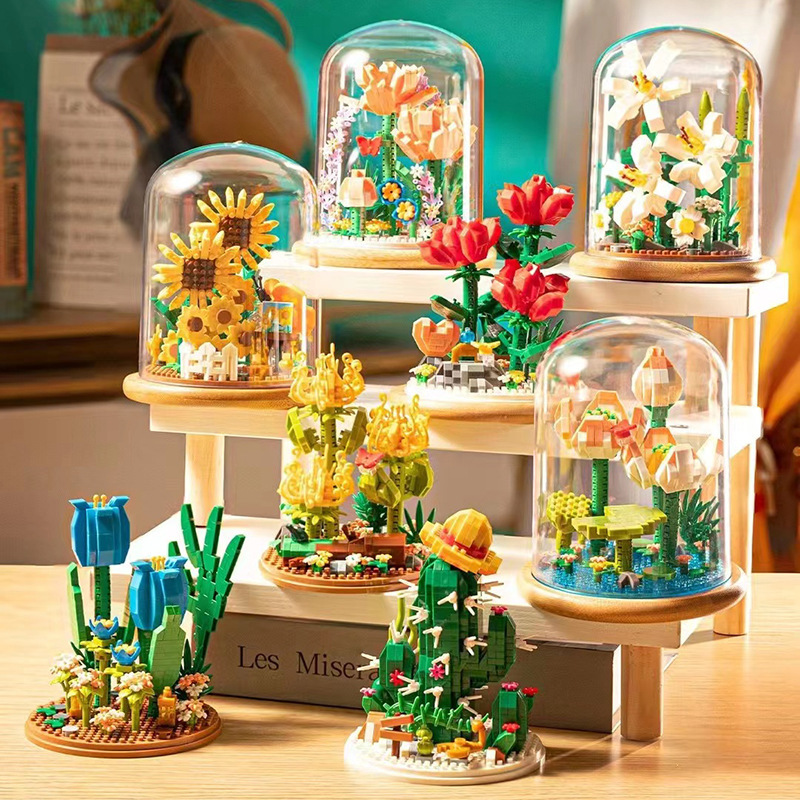 Trendy Viral Best-Selling Home Decor Ornament Small Toy Assembly Building Blocks Micro Particle Building Blocks Sunflower Eternal Flower Glass Dome