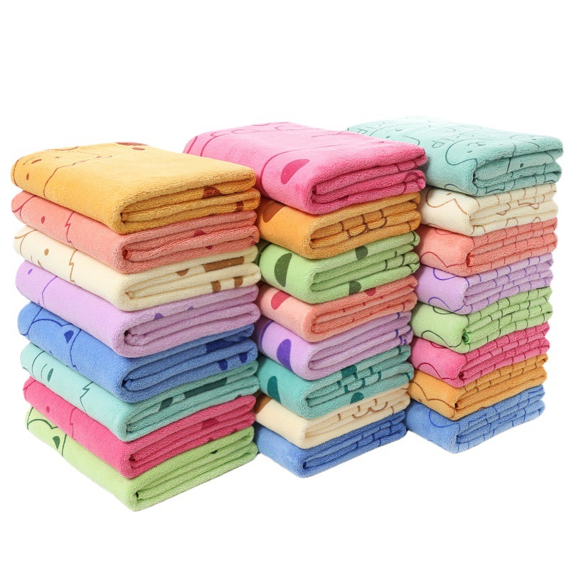 Toptan mikrofiber banyo havlusu emici çizgi film tavşan kafası baskılı plaj havlusu yetişkin dış ticaret havlusu yumuşak ve tüy bırakmayan