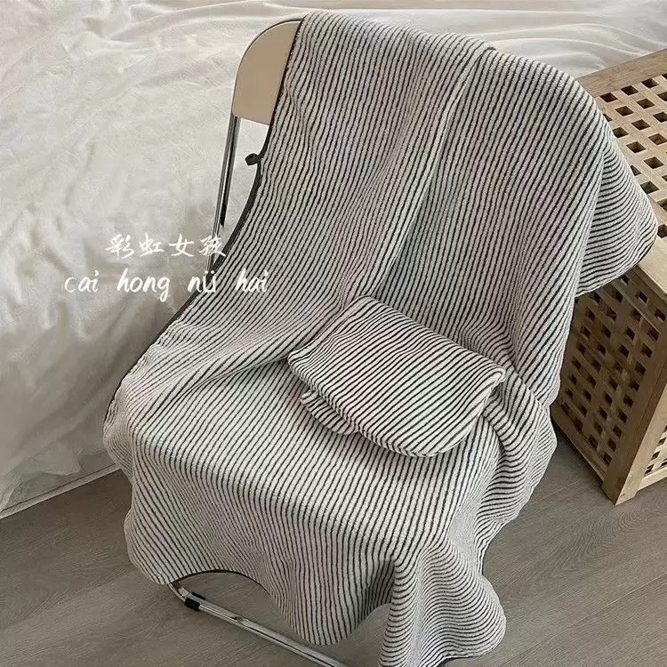 Oversized Bath Towel Hair Drying Cap Set, Soft Absorbent Adult Bathing Thickened Home Three-Piece Set