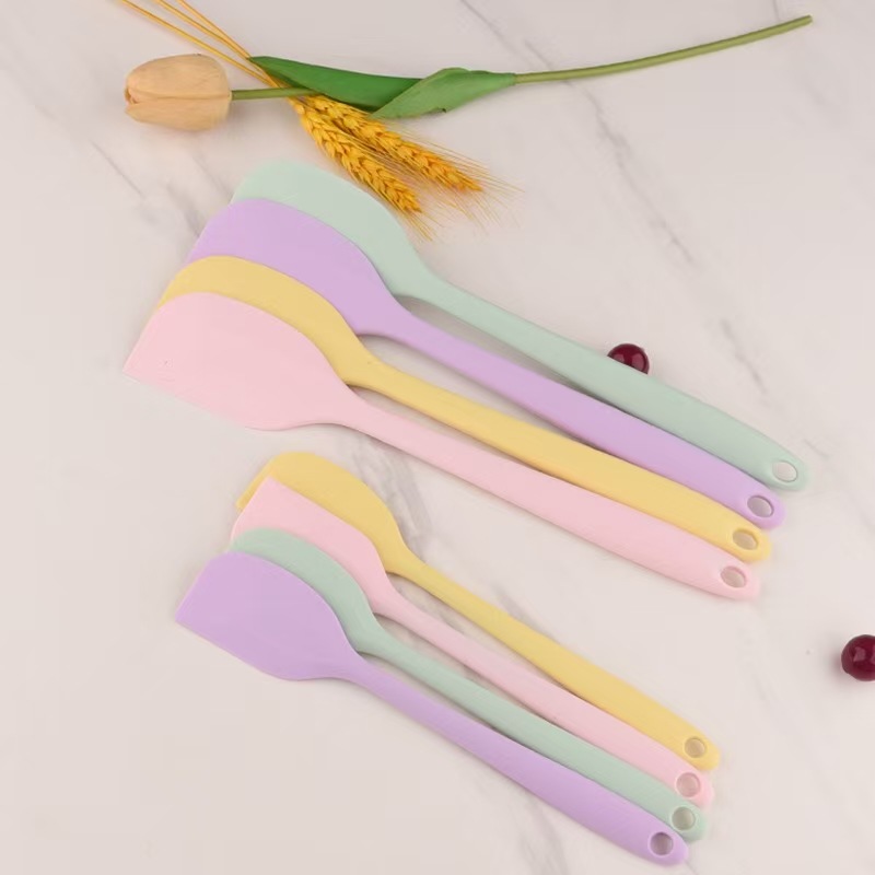 Ev hepsi bir arada yüksek sıcaklığa dayanıklı gıda sınıfı silikon yumuşak kazıyıcı pişirme krem ​​kürek spatula karıştırma kazıyıcı aracı - 3
