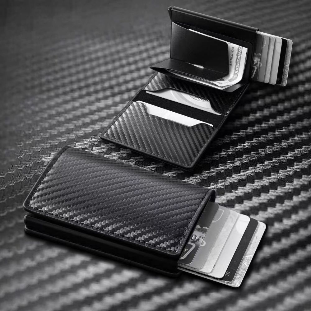Sınır ötesi yeni erkek cüzdanı ultra ince karbon fiber RFID kart tutucu otomatik kart çıkarma alüminyum alaşımlı kart tutucu cüzdan