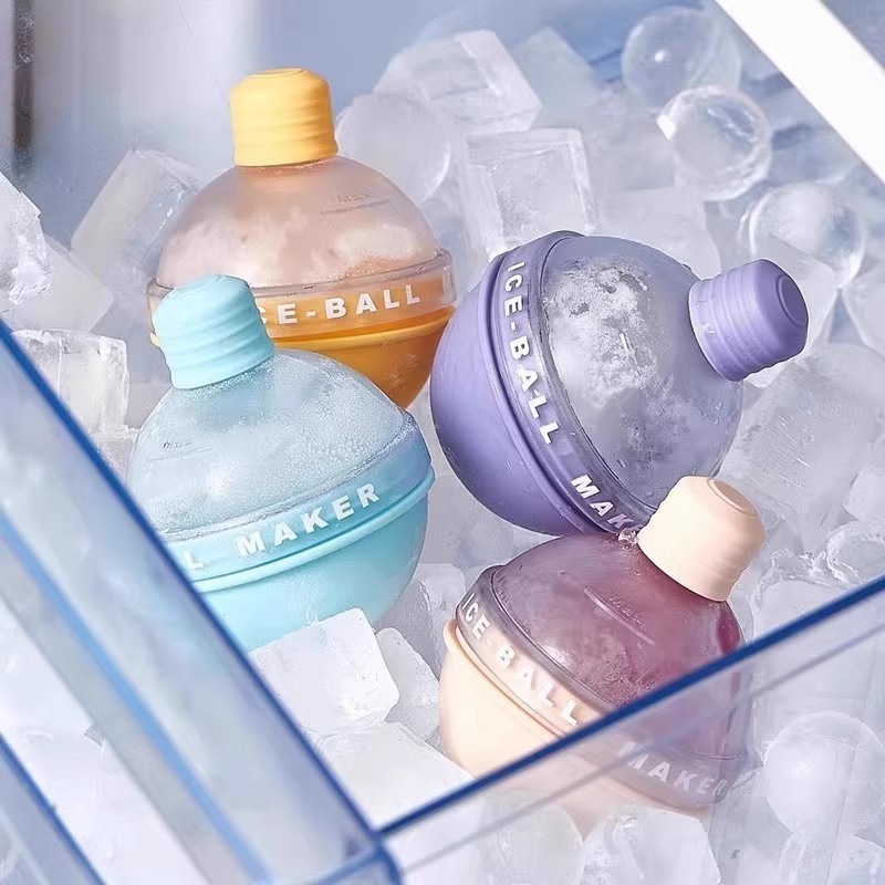 Ice Hockey Mold Whiskey Spherical Ice Cube Tray Bulb Round Ball Household Food-Grade Silicone Ice Box Freezing Cube Maker - 4