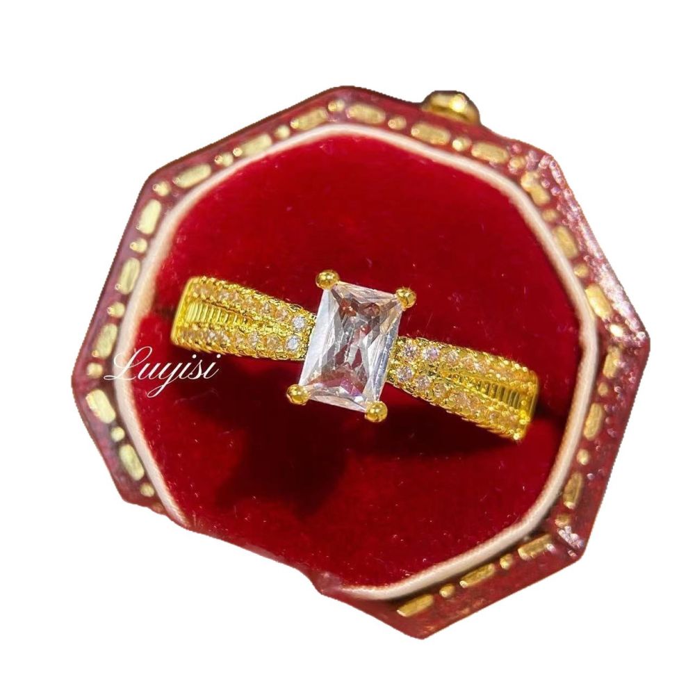 Women's Vintage Sugar Cube Ring, Micro-Pavé, Light Luxury