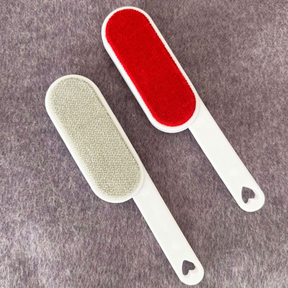 Cashmere coat care brush, double-sided