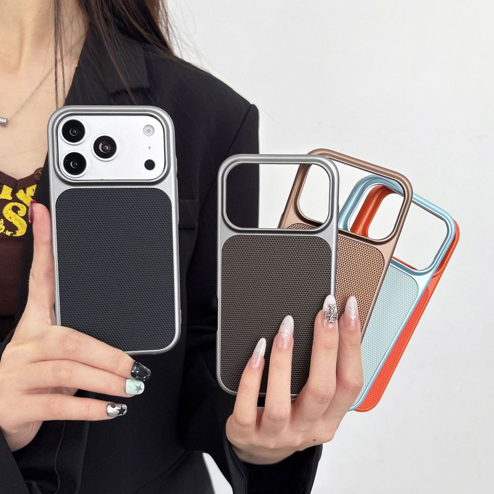 Apple iPhone 17 Pro Max elmas desenli hard kılıf, lüks