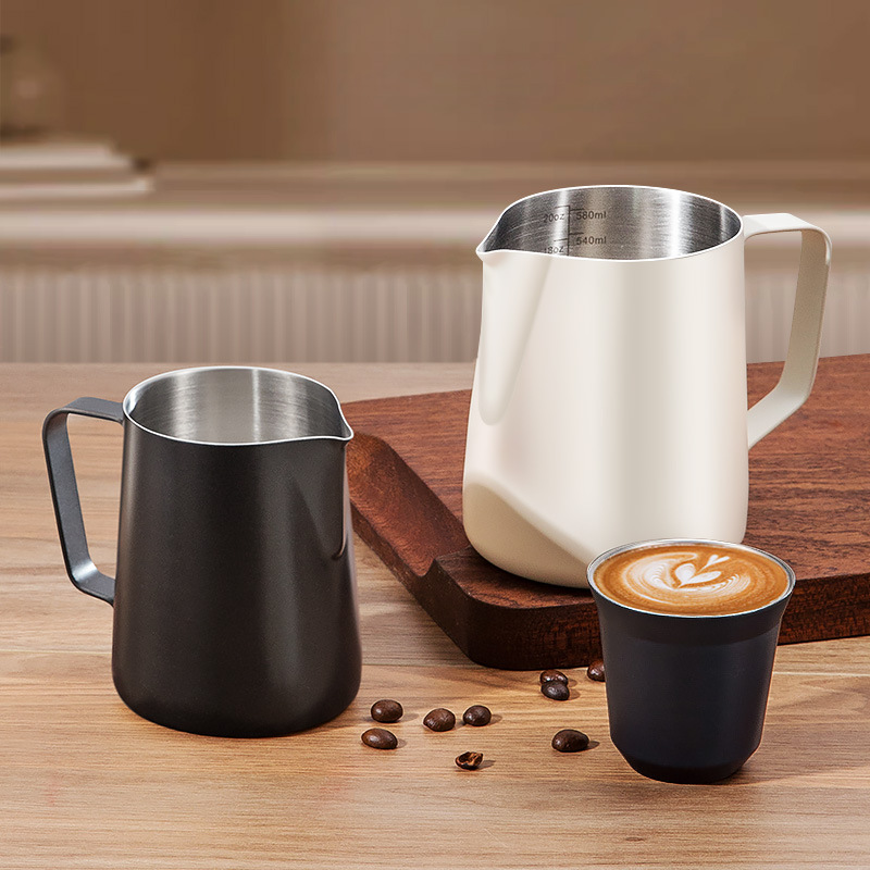 Stainless Steel Latte Art Cup, Thickened, Food-Grade Milk Frothing Pitcher
