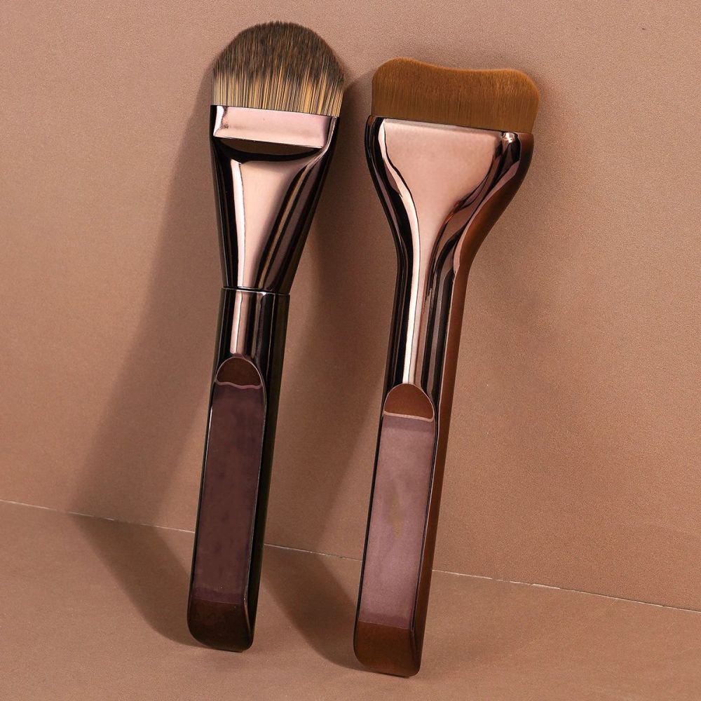 Ultra-Thin Wide Tongue-Shaped Foundation Brush, Flat Head Soft Bristle Makeup Tool