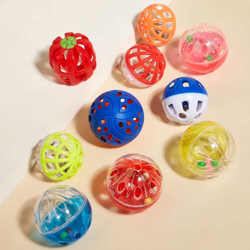 Colorful plastic bell ball mesh cut ball sound funny cat ball pet supplies self-pleasure chewing cat toy