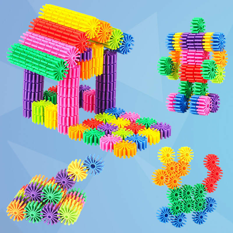 Building toy with gear blocks, assembly puzzle, kindergarten