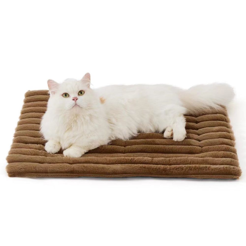 Warm Rabbit Fur Pet Mat for Small Pets, Universal for Cats and Dogs