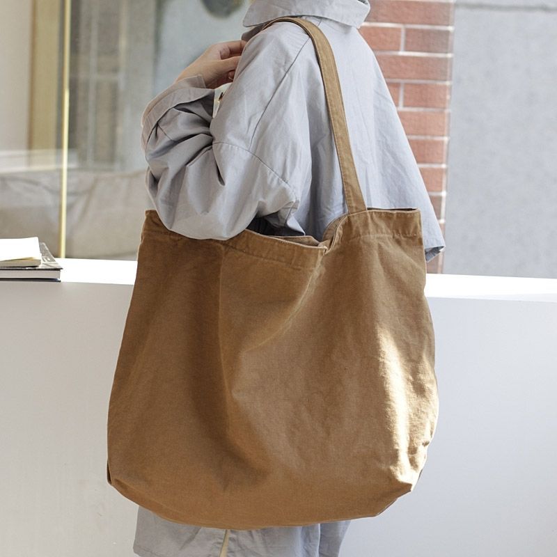 New suburban Japanese style canvas bag, large capacity single shoulder shopping bag, versatile, simple, everyday literary