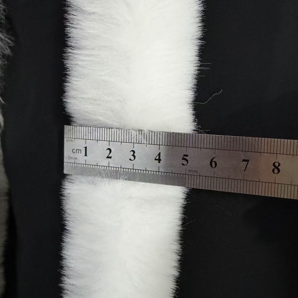 Kunstkaninchenfell weiße Haarstreifen Winterbekleidung Hanfu Qipao Haustierdekoration Ärmelbündchen Mützenstreifen Kunstnerzfell-Streifen Pelzbesatz Zubehör