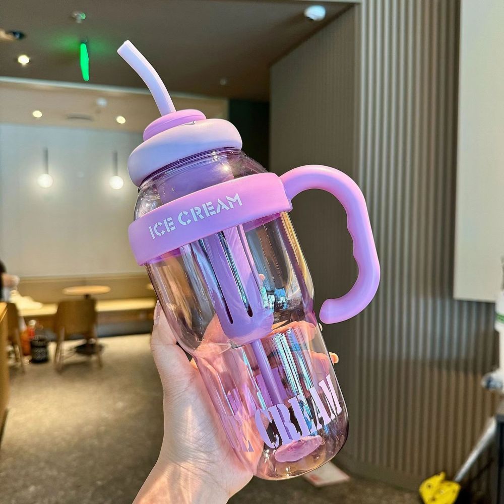 Şık, büyük kapasiteli spor ve fitness su şişesi, yazlık plastik bardak, buzlu bardak, pipetli şanslı göbek bardağı.