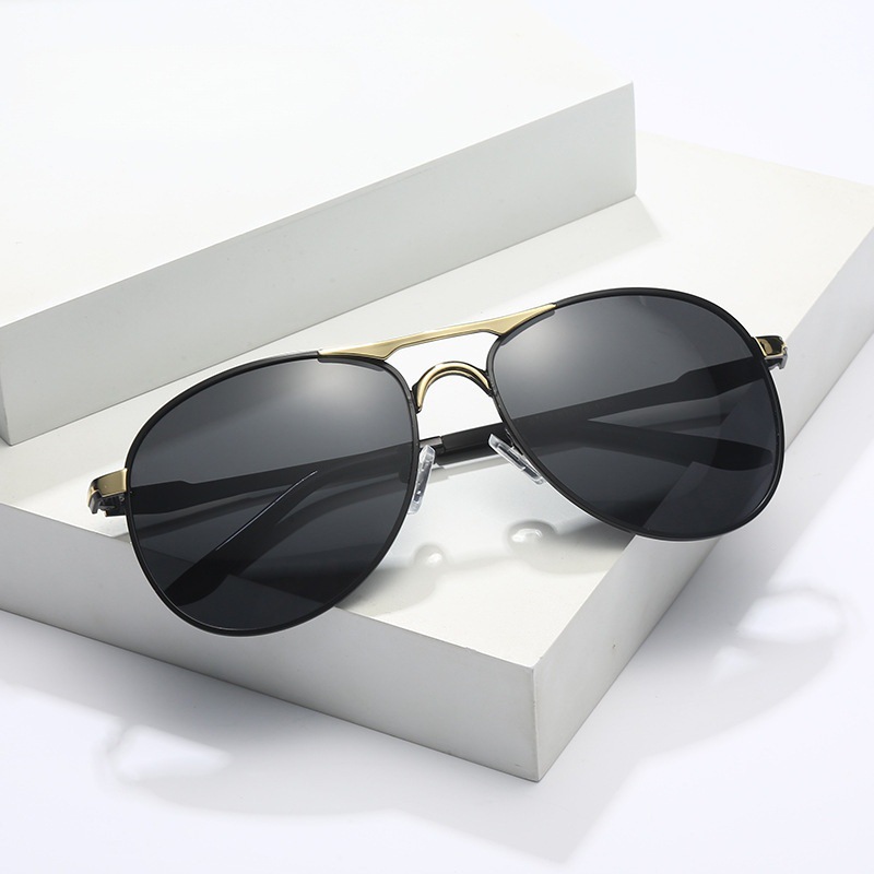 Vintage-Polarisationssonnenbrillen mit Premium-Look für Herren, Pilotensonnenbrille, Fahrerbrille, polarisierte Fahrerbrille im Großhandel - 4