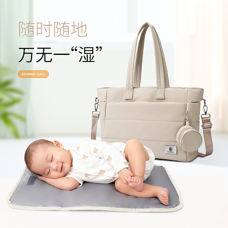 Mama-Tote-Wickeltasche mit Nass- und Trockenfach, Wickelunterlage