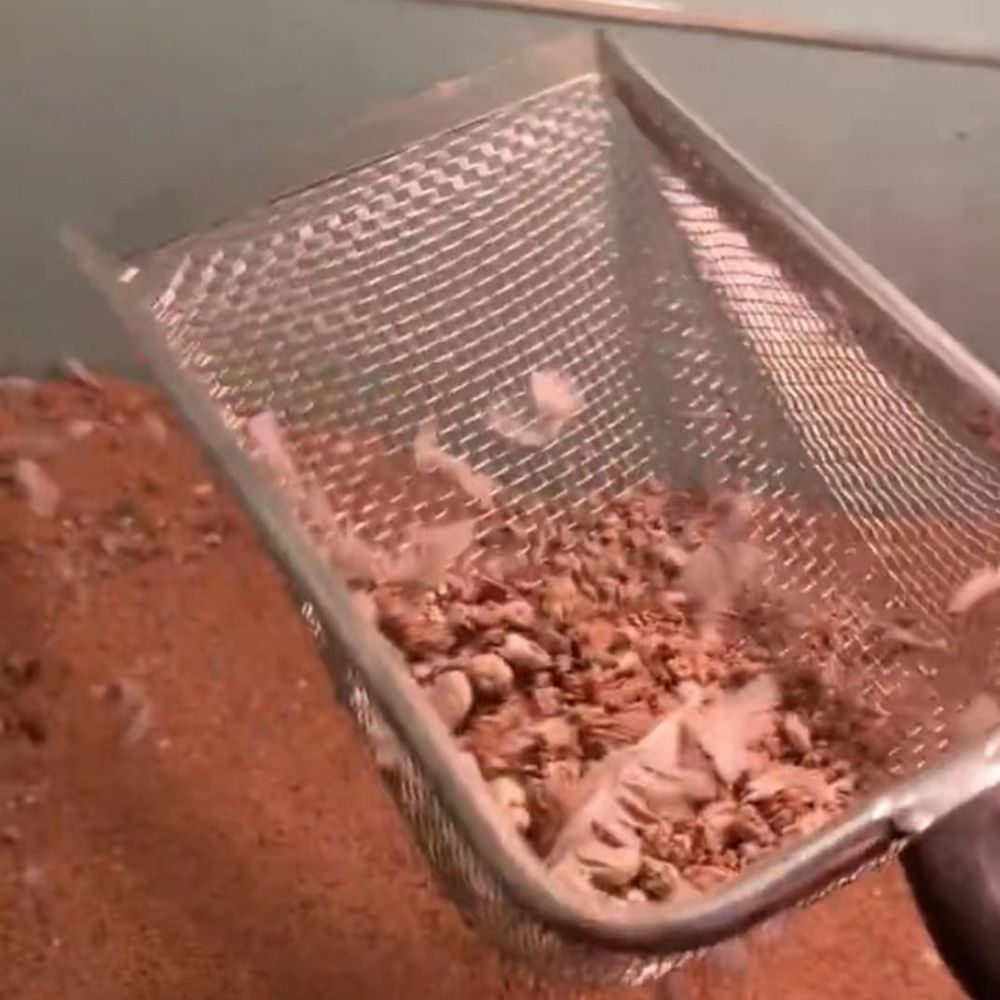 Üretici Doğrudan Tedarik İnce Delikli Mineral Kum Kedi Kumu Kepçesi Evcil Hayvan Ürünleri Plastik Saplı Kedi Kumu Küreği Harika Paslanmaz Çelik Kürek