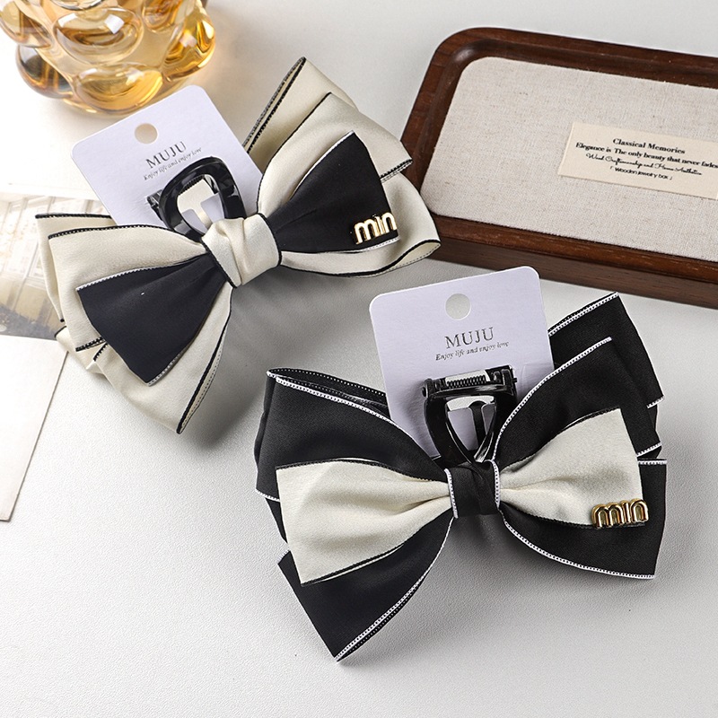 Kartenverpackte Schleifenklemme im eleganten Chanel-Stil, Haarklemme für große Haarmengen, Supermarkt-Haarzubehör für Damen, Haarklemme für den Hinterkopf, Hai-Klemme - 1
